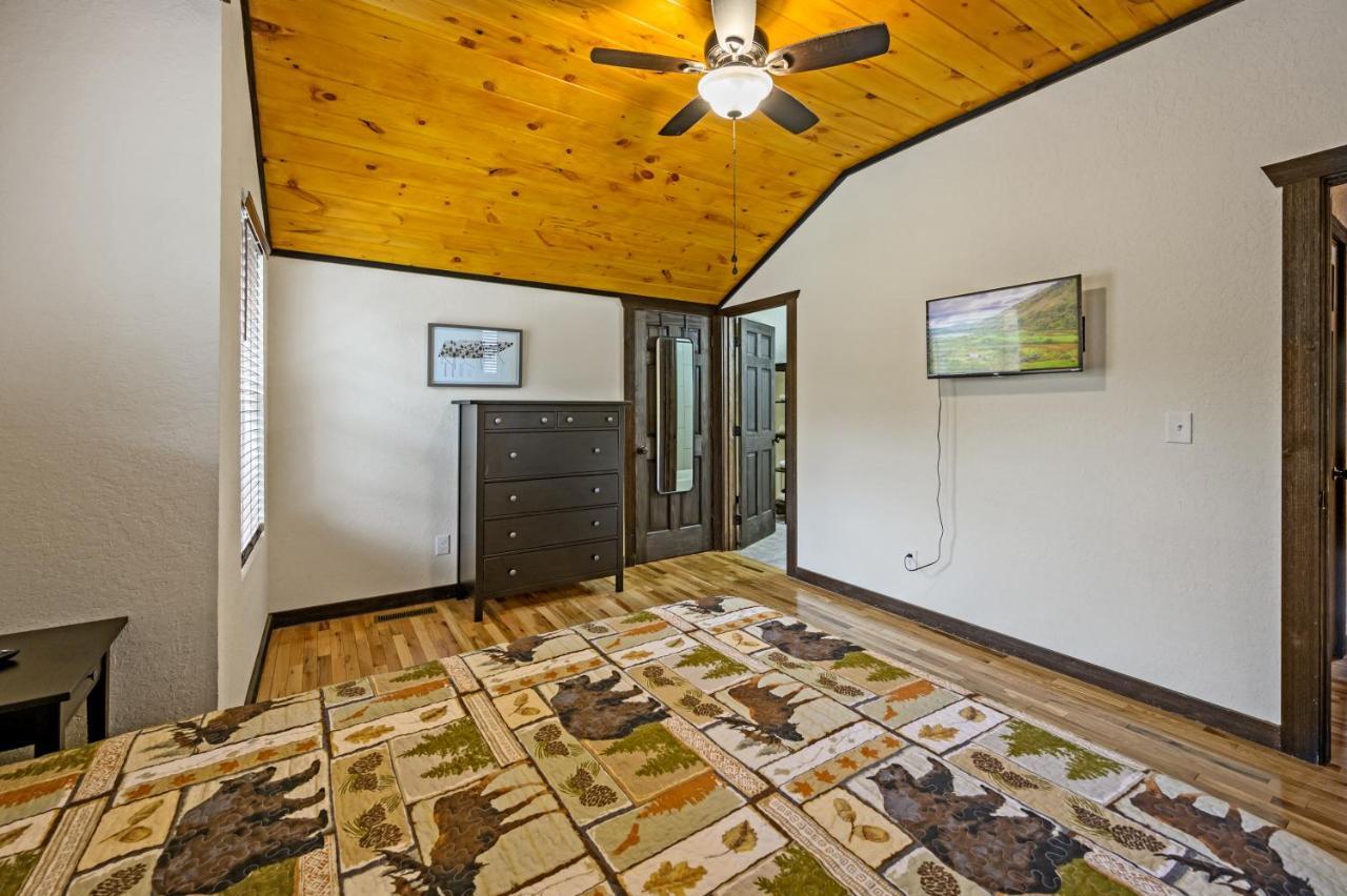 Smoky Mountain Chalet بيدجن فورج المظهر الخارجي الصورة