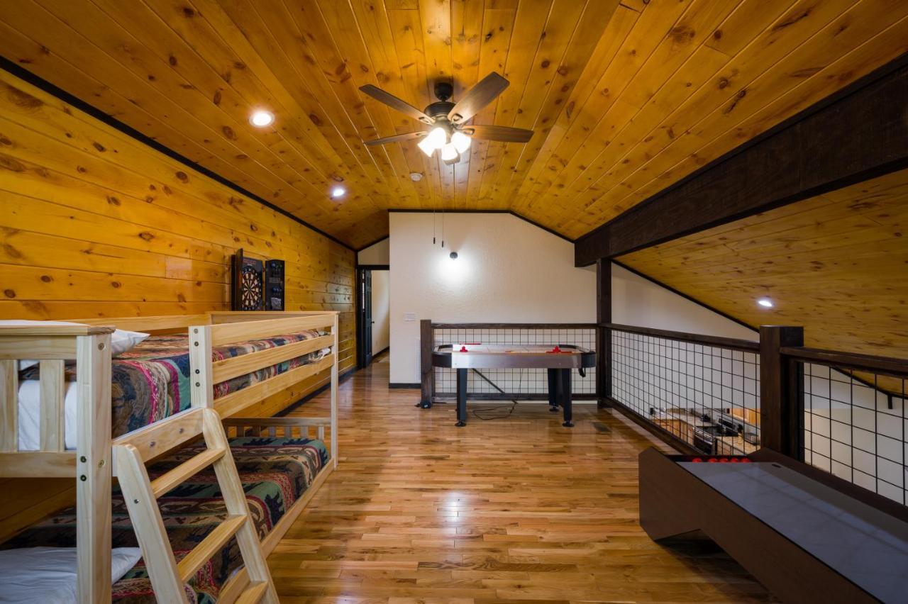 Smoky Mountain Chalet بيدجن فورج المظهر الخارجي الصورة