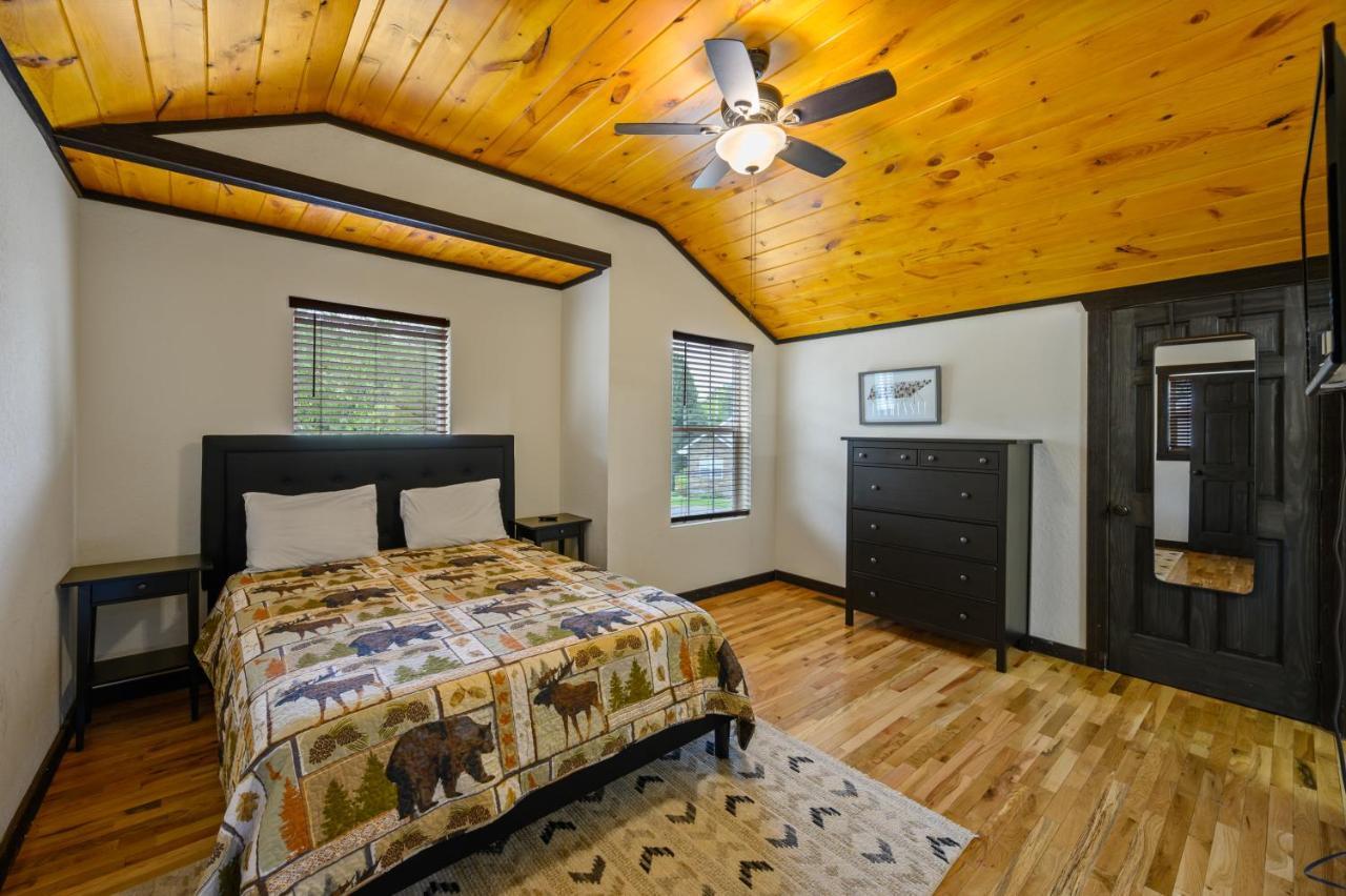 Smoky Mountain Chalet بيدجن فورج المظهر الخارجي الصورة