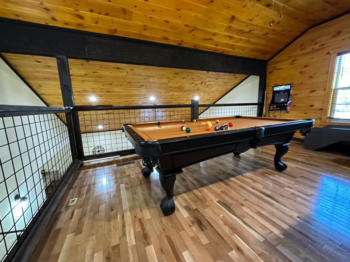 Smoky Mountain Chalet بيدجن فورج المظهر الخارجي الصورة